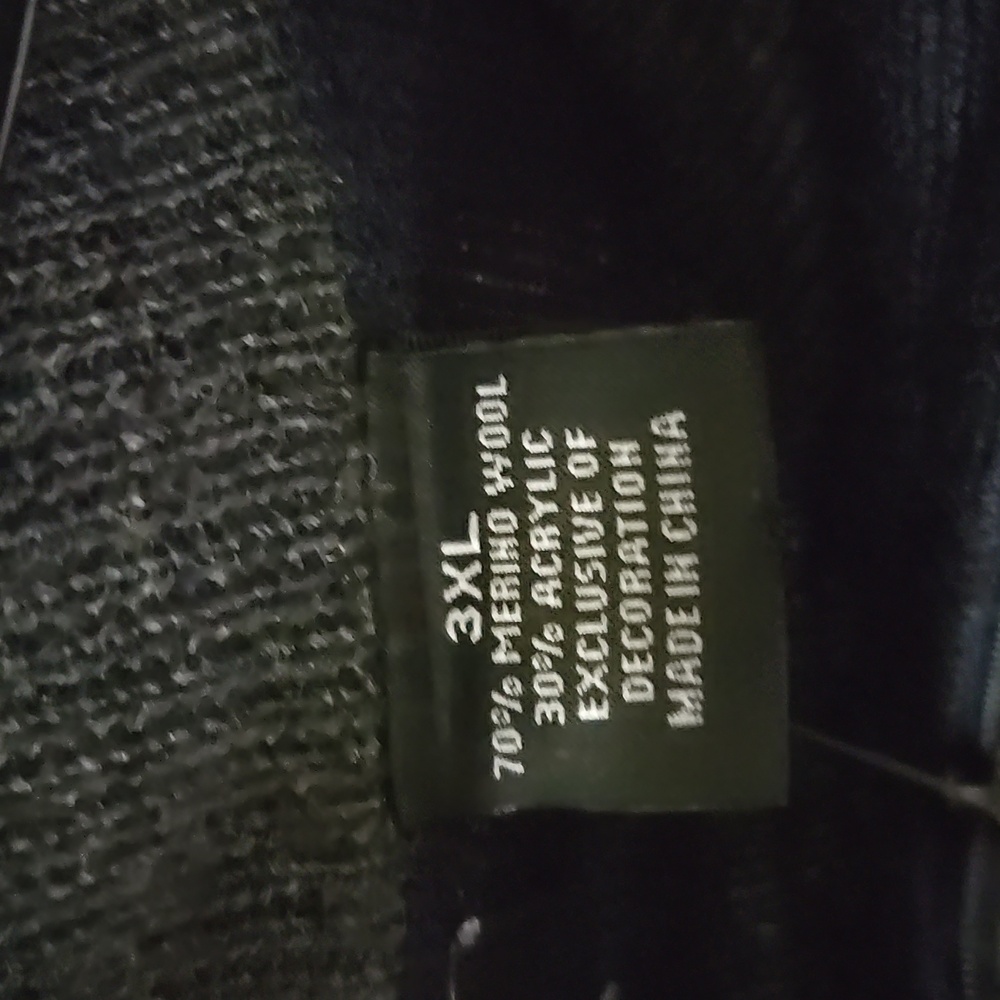 Claiborne Blue Sweater - Picture 6 of 13